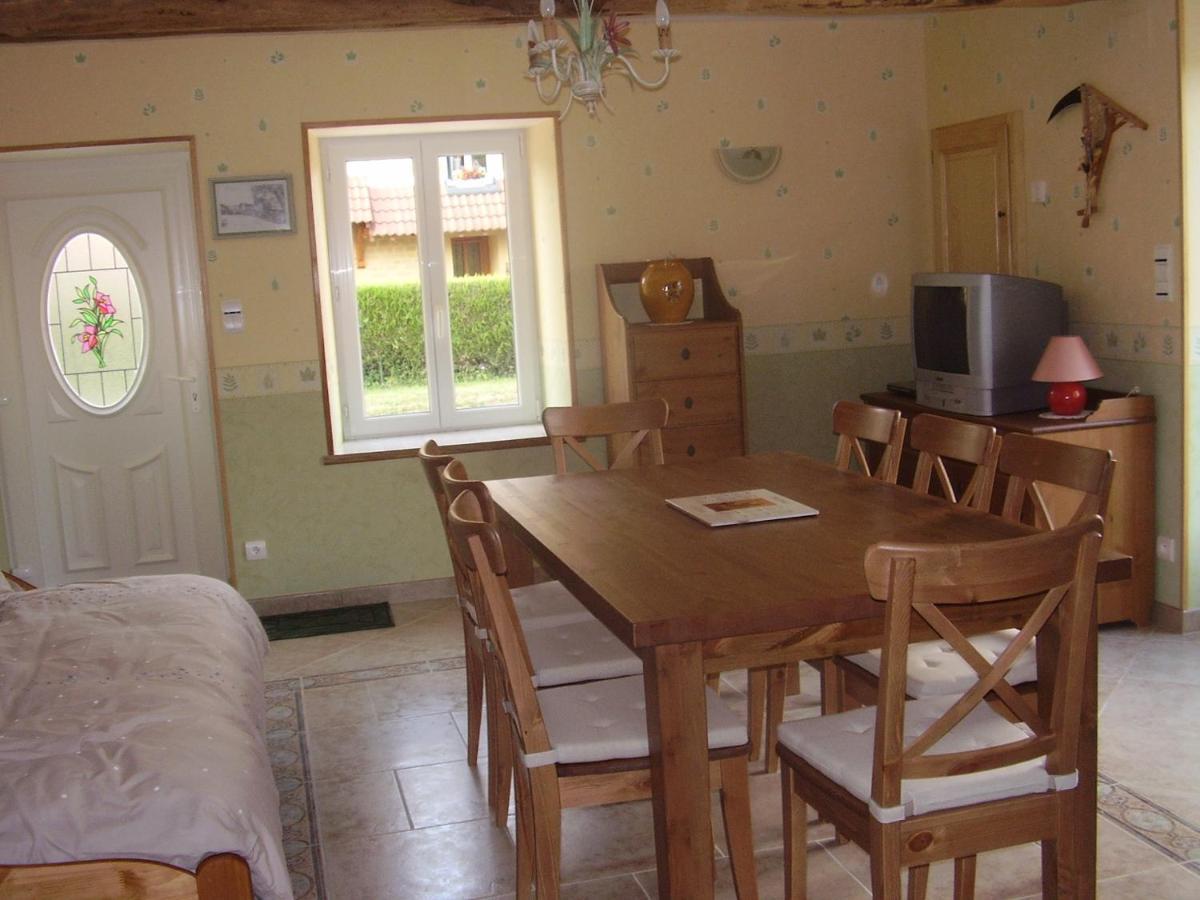 Villa La Petite Maison à Clavy-Warby Extérieur photo
